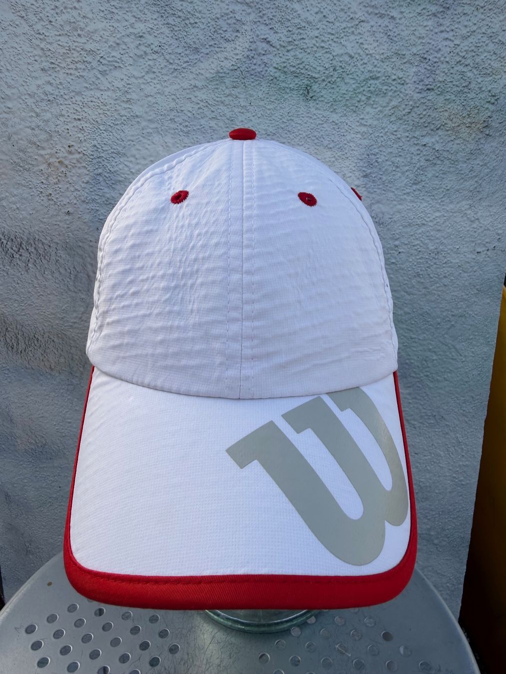 Copricapi, berretti & cappellini: Wilson Tennis 6-Panel Strap-back Cap – Usato da Zürich venduto da le_souk