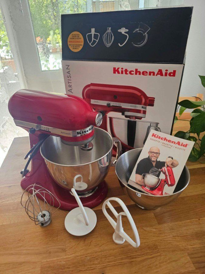 Kitchenaid Elettrodomestici da cucina: KitchenAid Artisan 5KSM150, "Imperial Red" – Usato da Winterthur venduto da BW.1994
