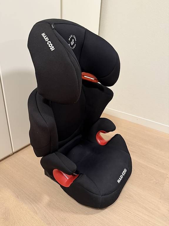 Seggiolini per auto: Maxi-Cosi Rodi XP FIX – Usato da Glattpark(Opfikon) venduto da humanpro 1