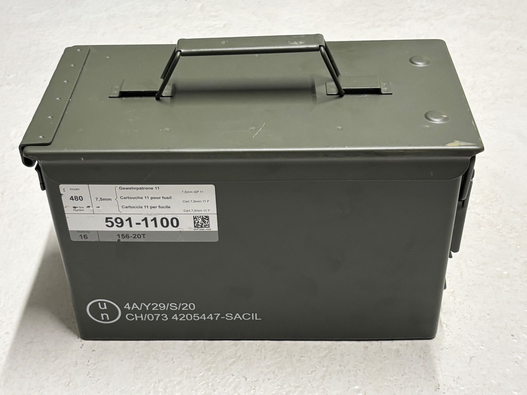 Attrezzatura & Pezzi di ricambio: Schweizer Armee original Munitionskiste GP11 Blechbehälter – Usato da THERWIL venduto da Fcbbasel 1