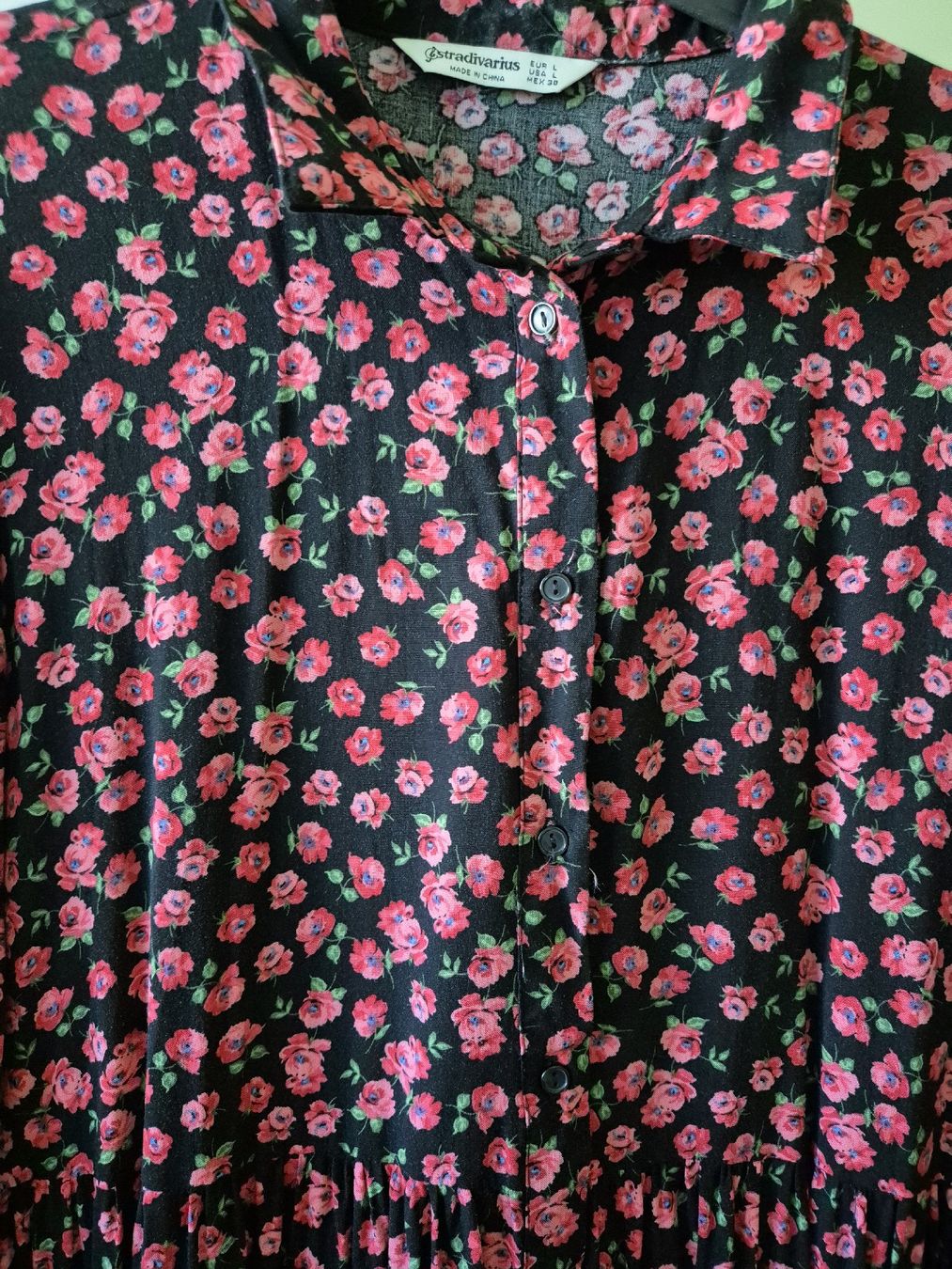 Stradivarius Vestiti: Stradivarius Kleid Gr. L mit wunderschönem Rosenmuster🌹 – Usato da Goldach venduto da nikkaaa 1