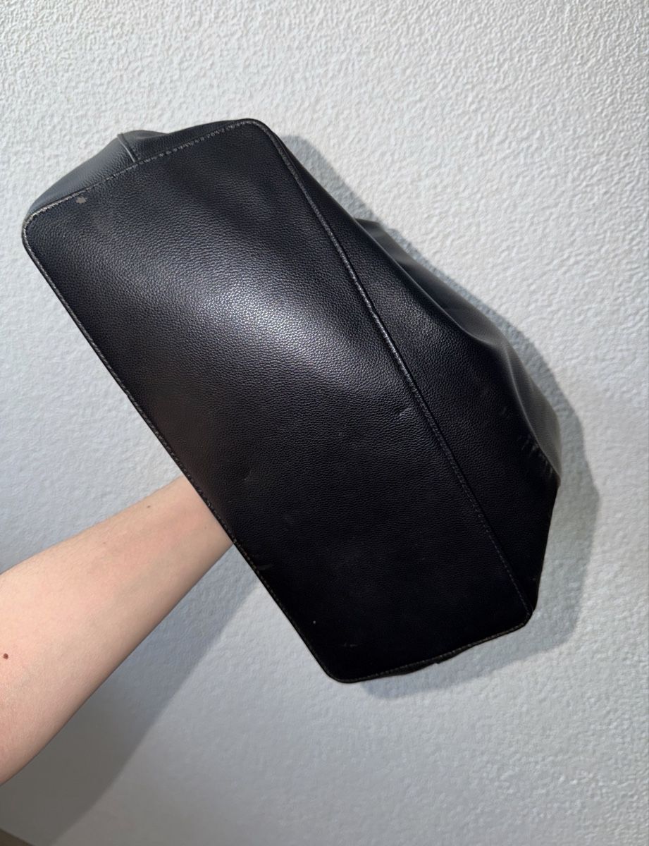 H&M Borse da donna: Schwarze Shopper-Tasche  – Usato da Oftringen venduto da soraia.i 6