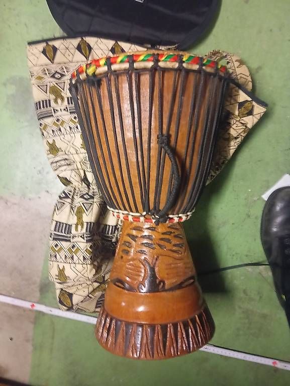Strumenti musicali: Djembe mit Tasche – Usato da Basel venduto da Petergunn 3