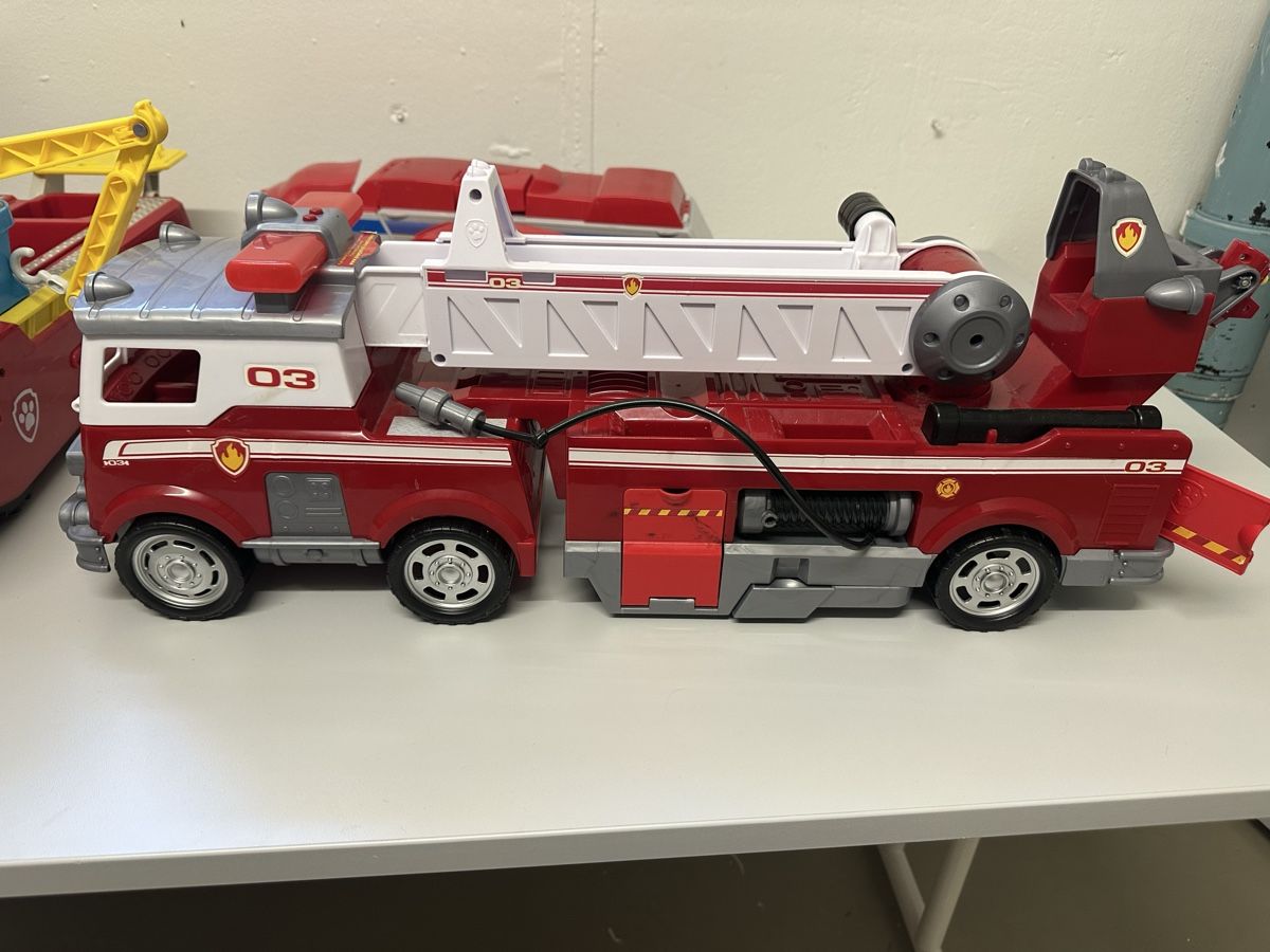 Giocattoli: PAW PATROL Feuerwehrauto – Usato da Zollikofen venduto da Taximan89