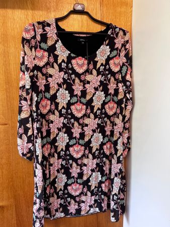 Kleid DIFF M neu