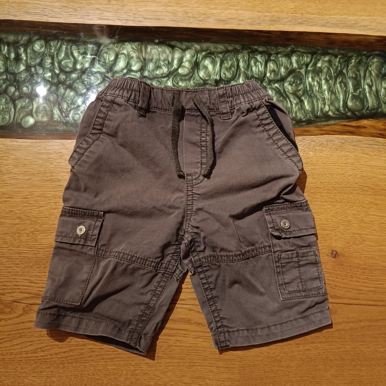 Pantalons: Shorts Grösse 86 – D'occasion à Jaberg par urig17.