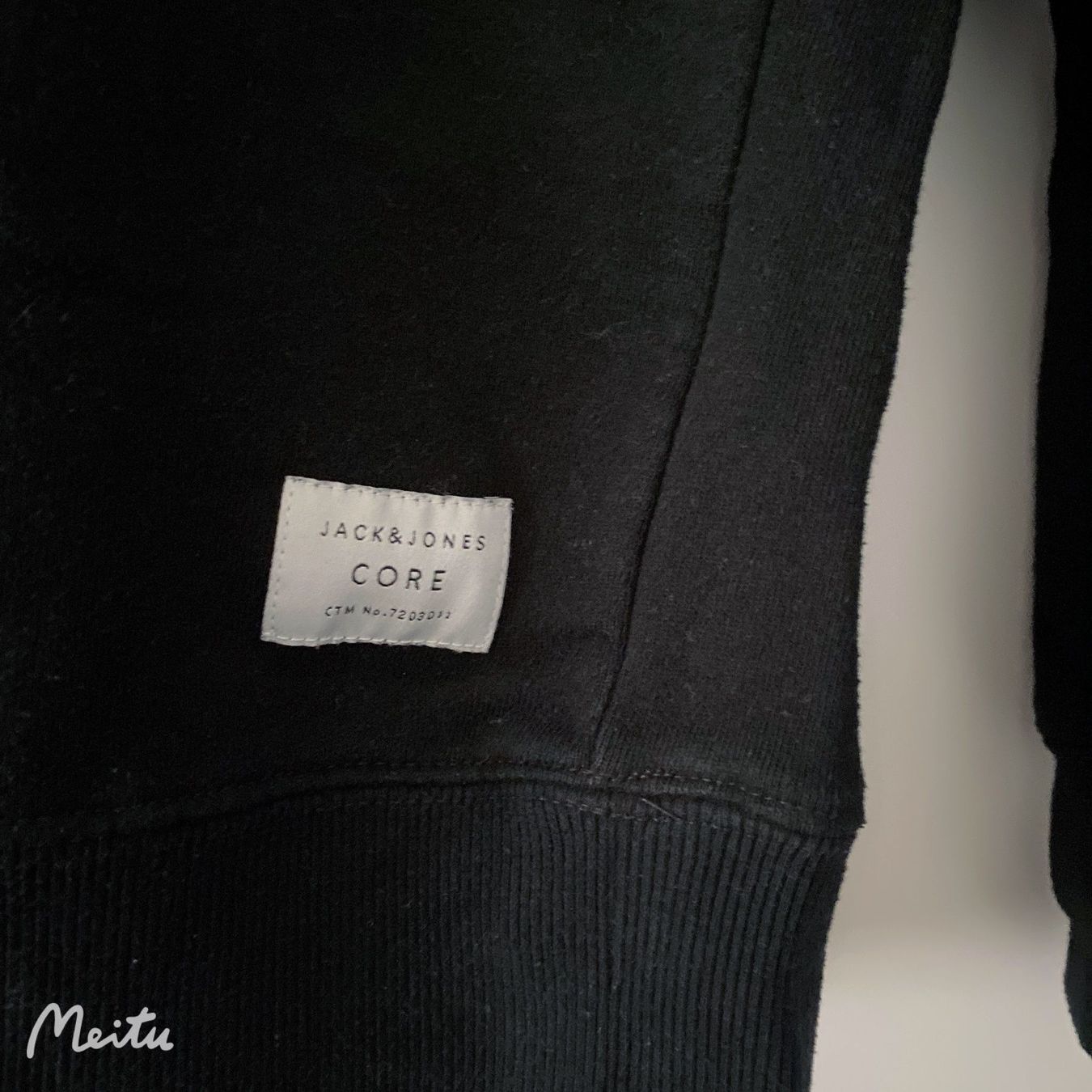 Jack & Jones Jacken: JACK & JONES Kapuzen in Schwarz – Neu (gemäss Beschreibung) aus Luzern von Sommer_26 1