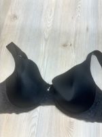 Schwarzer Spitzen BH Gr. 80D - Top Zustand!