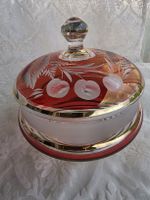 Böchmische Glas Schale mit  Deckel rot Vergoldung Bonbonnièr