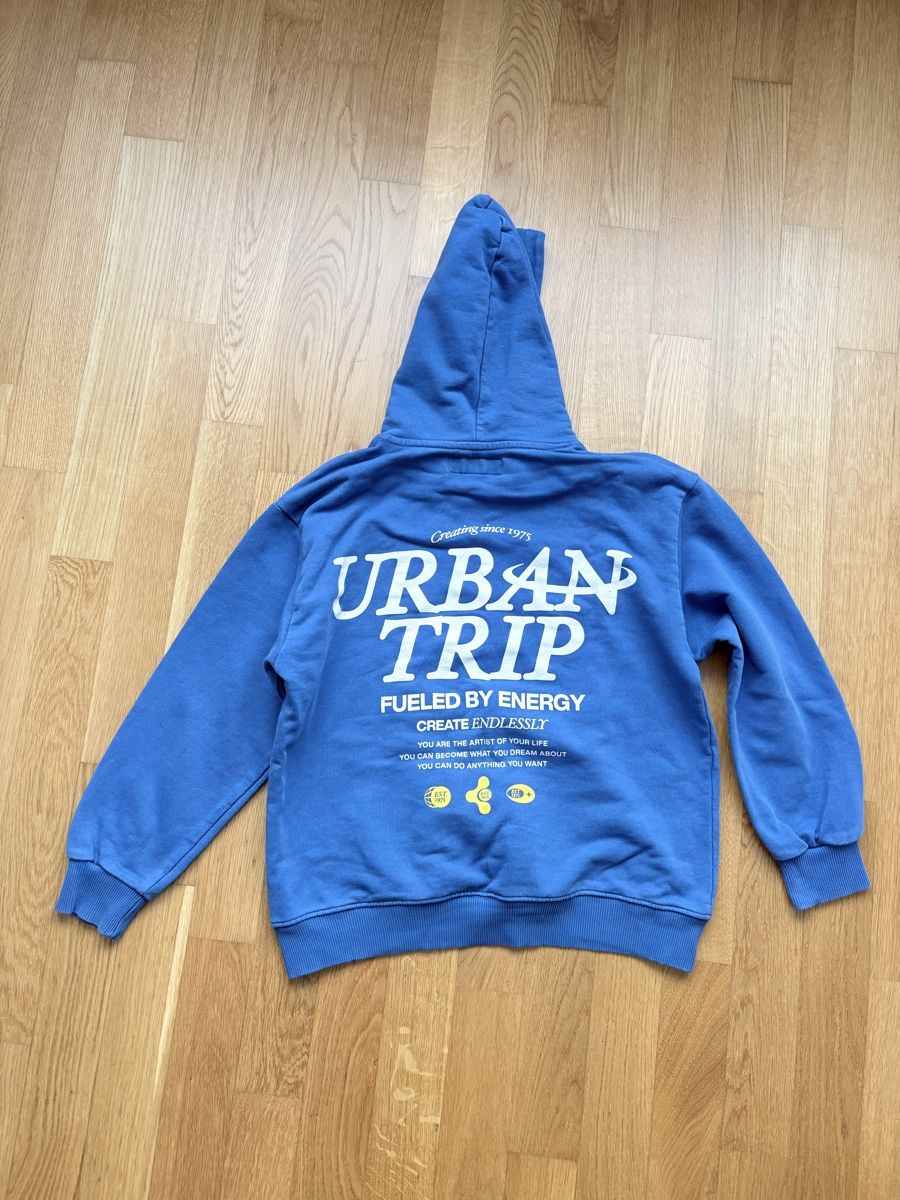 Zara Pulls et sweat-shirts: Kapuzenpullover Gr. 146 ZARA  – D'occasion à Winterthur par Baby117 1
