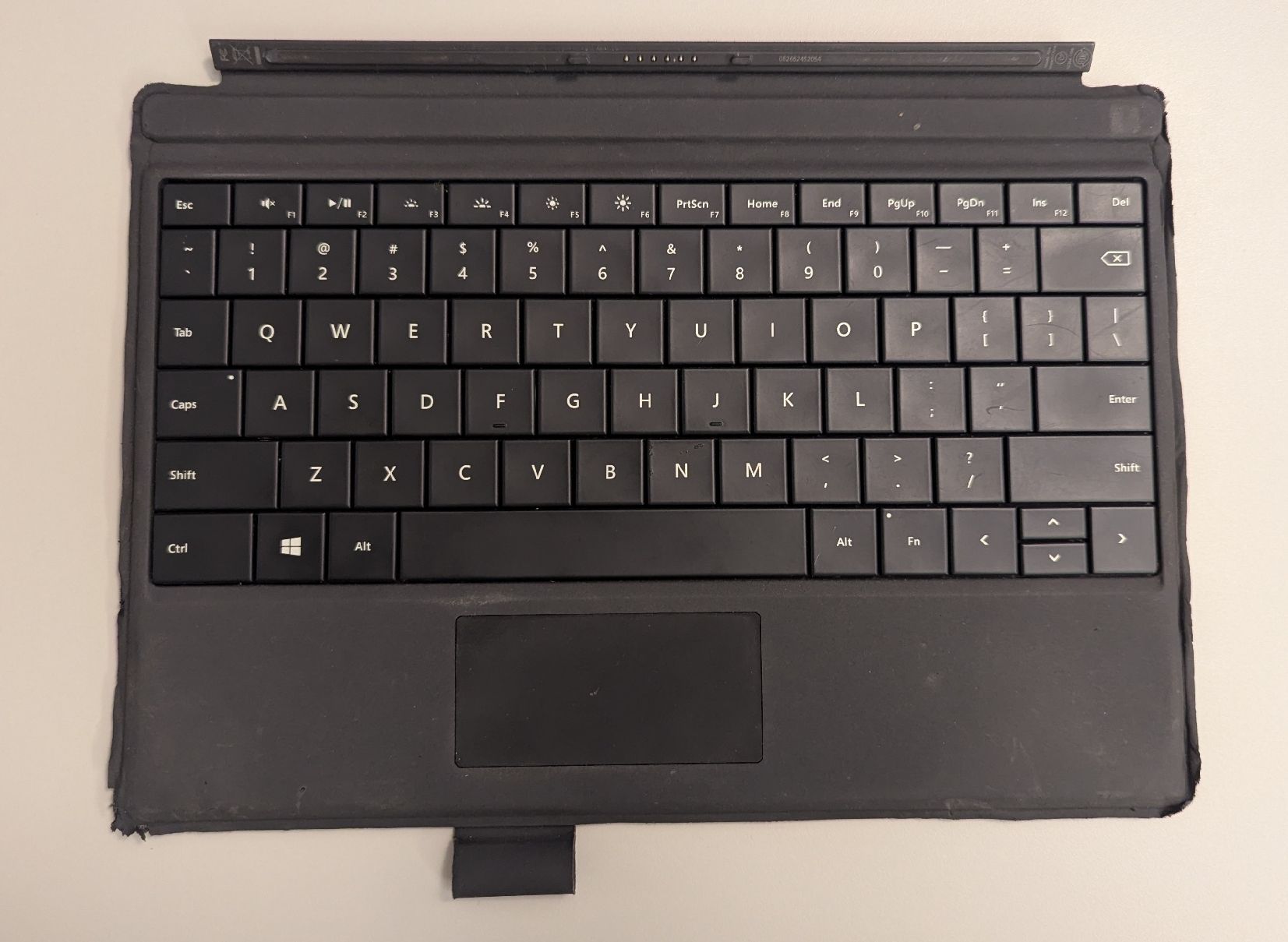 Microsoft Covers & Borse: Microsoft Surface 3 Type Cover 1654 – Usato da Zürich venduto da pointedarch