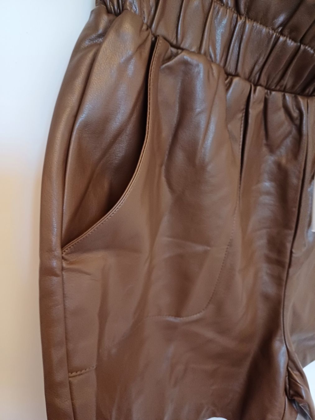 Morgan Pantaloni: Shorts mit elastischem Bund - Marke: Morgan - Grösse: 42 – Nuovo e nell'imballaggio originale da Würenlos venduto da Abracadabra26 3
