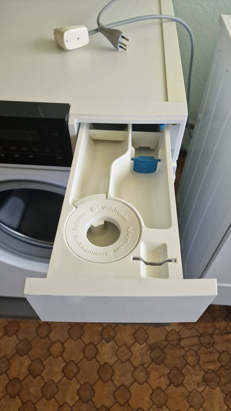 Lavatrici: V-Zug Adora S Waschmaschine – Usato da Illnau venduto da online-kuechen 7