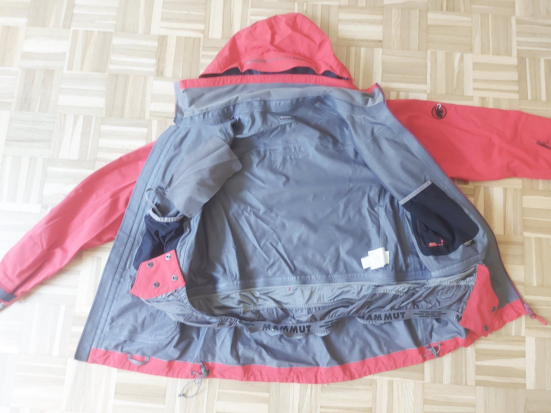 Mammut Jacken: Veste technique Mammut en Goretex Softshell M - comme neuve! – Neu (gemäss Beschreibung) aus Aigle von biscutelle 1