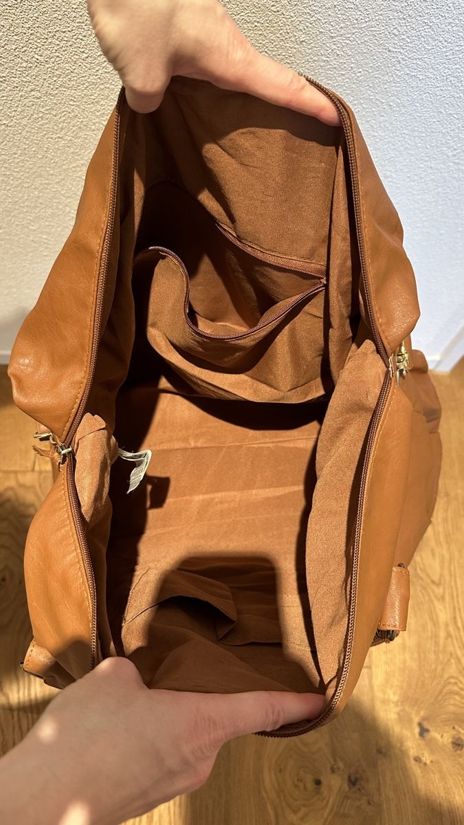 Borse: Tasche – Usato da Nottwil venduto da oO0_Erwin_0Oo 2