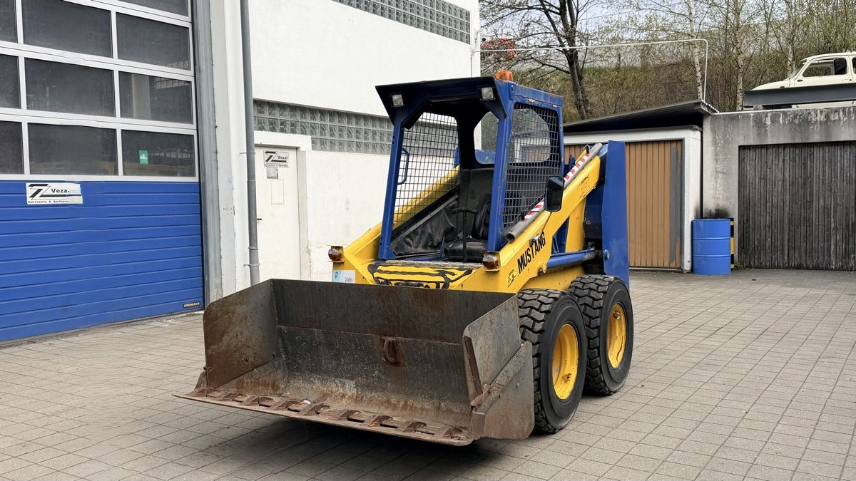 Caricatori: Mustang 960 Kompaktlader – Usato da Bonaduz venduto da A13_Automobile