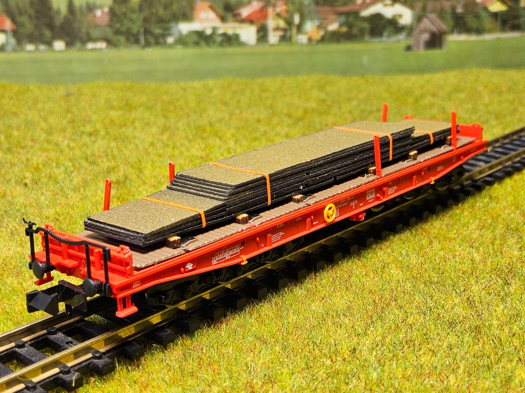 Fleischmann Modellini di ferrovie: Fleischmann 845509 __ Schwerlastwagen Samms mit Stahlblech – Usato da Uerikon venduto da Airport68 7