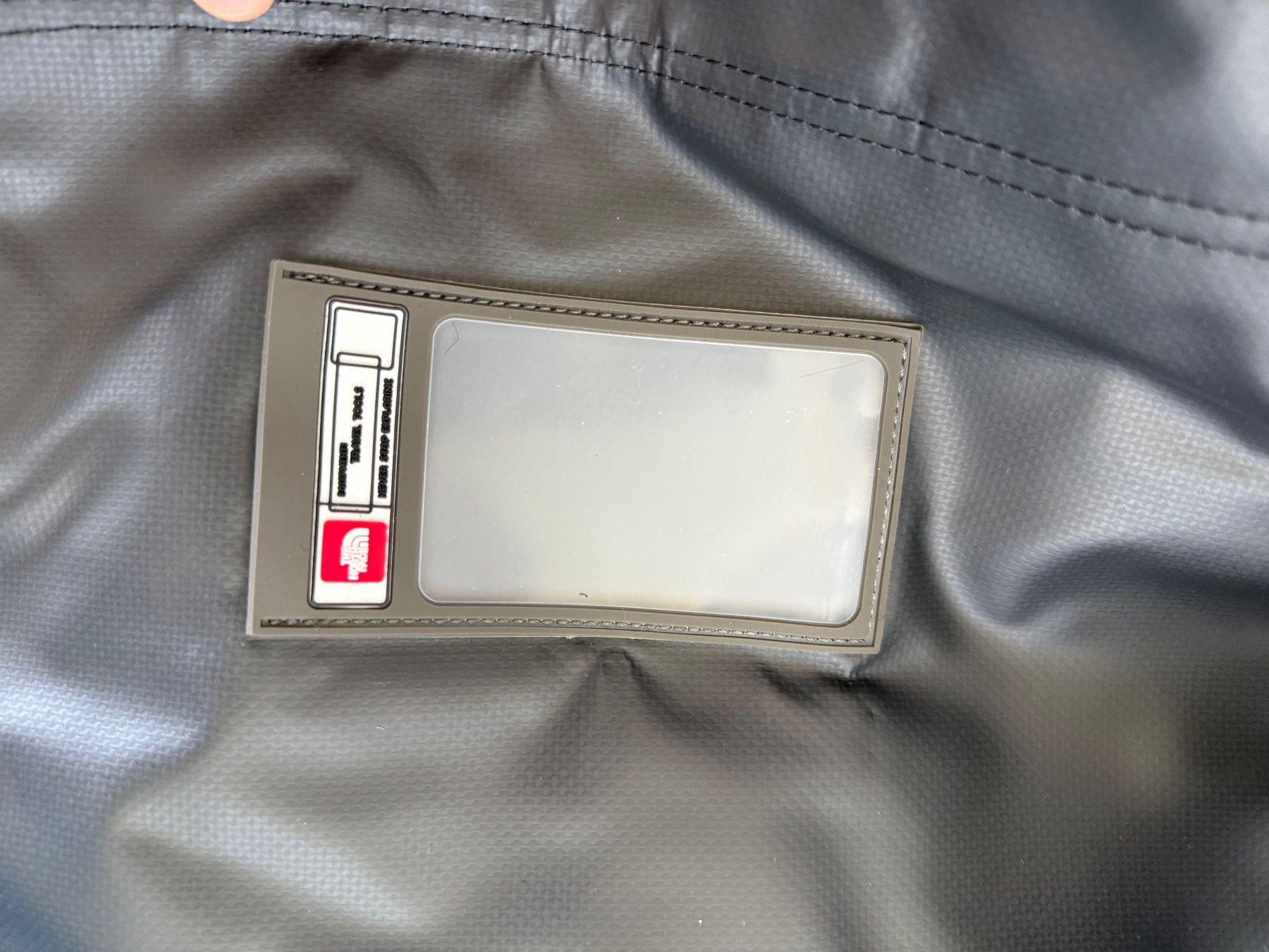 North Face Zaini: neue The North Face Tasche 100 ml – Nuovo (secondo la descrizione) da Allschwil venduto da lor_6cgq 4