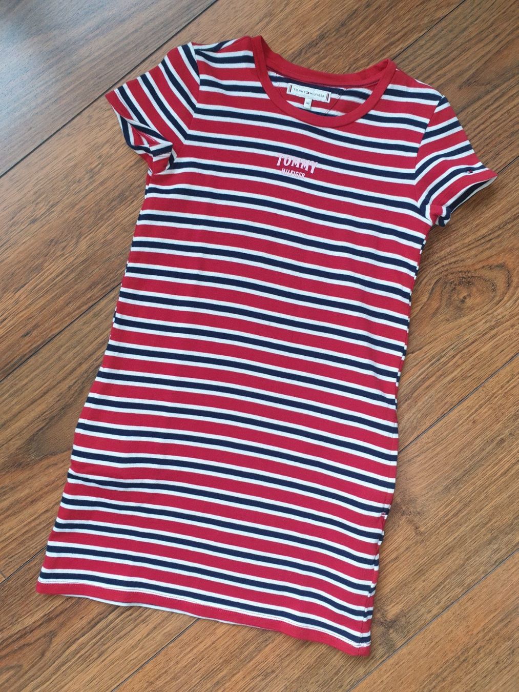 Tommy Hilfiger Kleider & Röcke: **TOMMY HILFIGER** Kleid Gr. 140 – Gebraucht aus Gommiswald von Rickenblitz