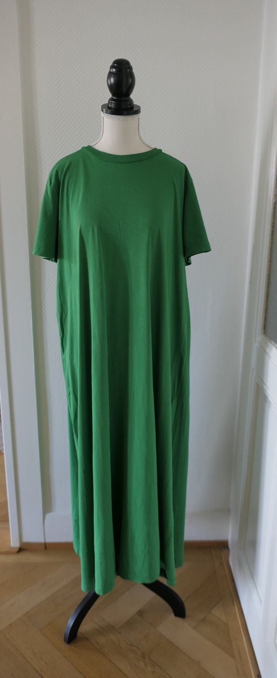 Arket Vestiti: Arket : Maxi Robe Coton (M) – Usato da Geneve venduto da Seven-Peaks-Seconds 1