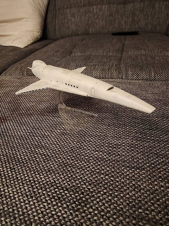Kit di modellismo & Modellini statici: Model, Pan America Space Clipper, 2001 mit Beleuchtung – Usato da Gossau SG venduto da wri_m9b2