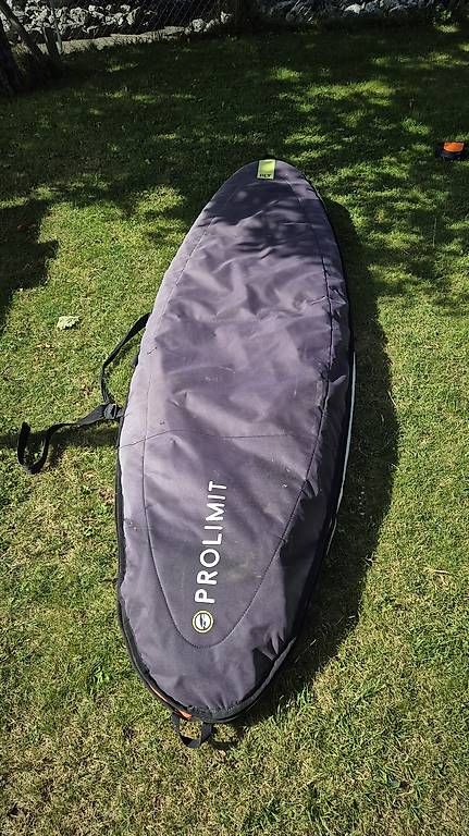 Mistral Tavole da surf e di nuoto: Mistral Screamer 110L – Usato da Gerzensee venduto da Adrenalinjunky 4