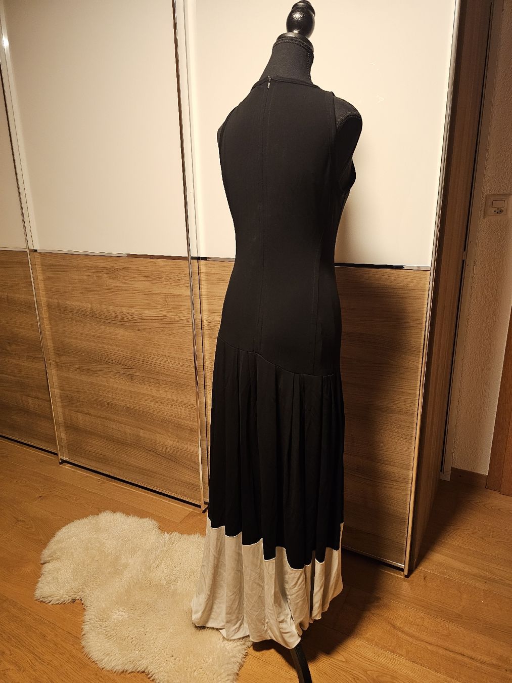 Victoria Beckham Vestiti: Victoria Backham Kleid – Nuovo (secondo la descrizione) da Oberriet SG venduto da Christine_ 1
