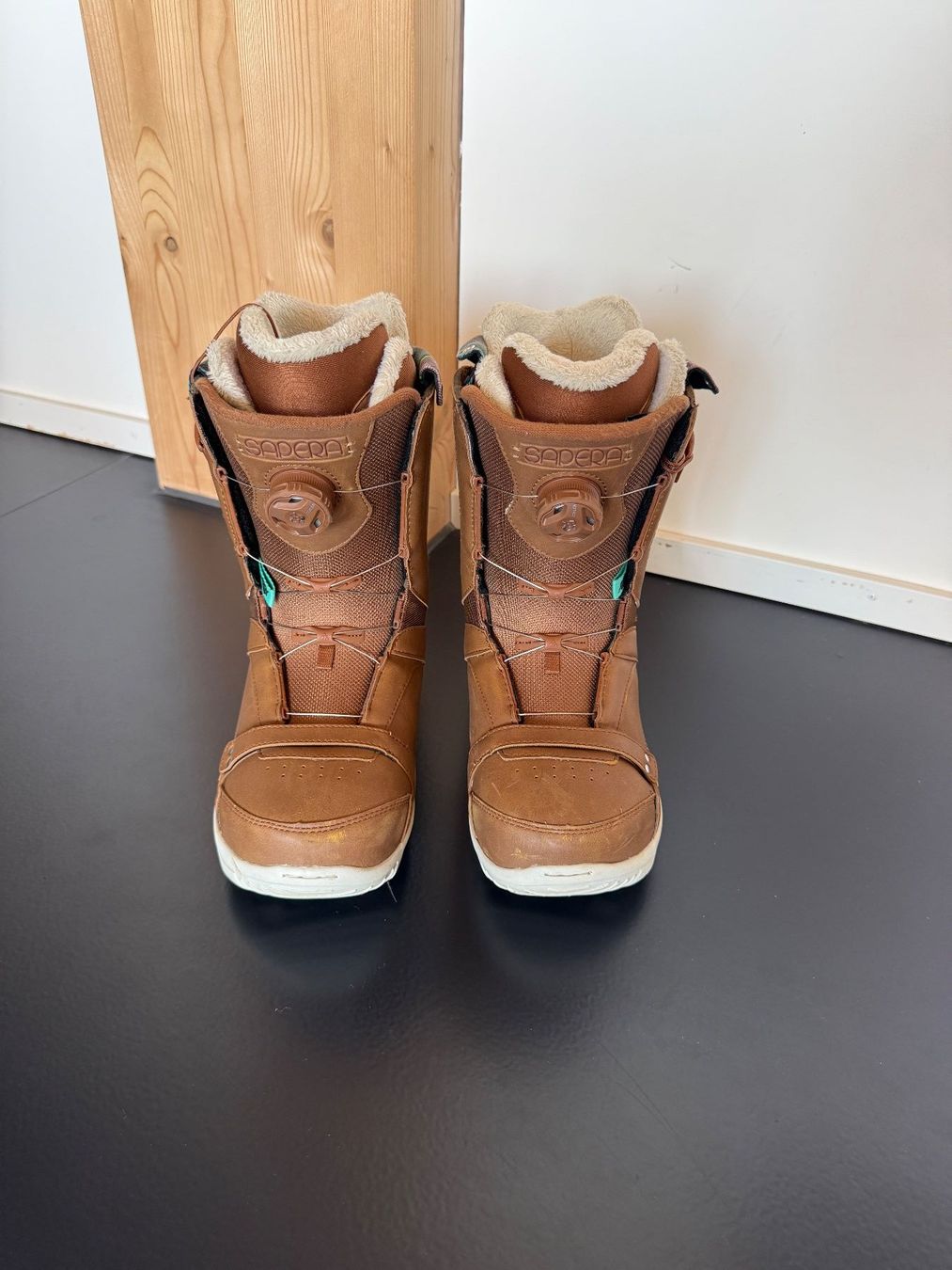 K2 Scarpe da donna: K2 Snowboard-Boots Grösse 40 – Usato da Birmensdorf ZH venduto da lookingforalex