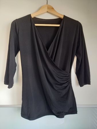 2 Shirts, schwarz, elastisch