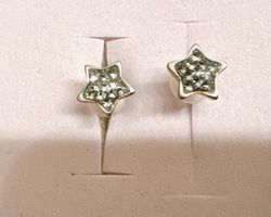Kinder Ohrstecker Sterne mit Steinchen (Chirurgenstahl)