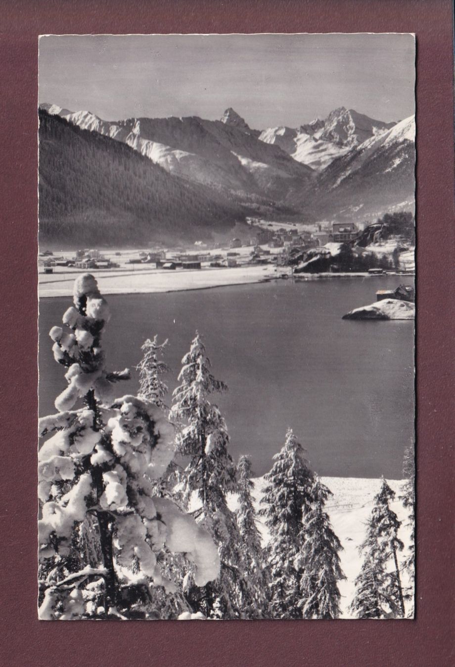 Cartoline postali: DAVOS - Blick über den See – Usato da Pully venduto da nicecards