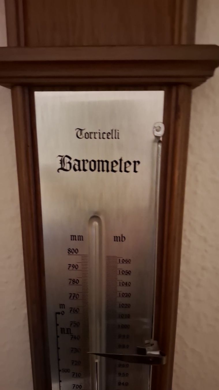 Sonstige antike Technik & Geräte: Stilvoller Barometer "Torricelli" – Gebraucht aus Wettingen von huitzilopostli 1