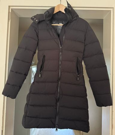 Doudoune MNG noire, chaude et stylée - Taille XXS état neuve