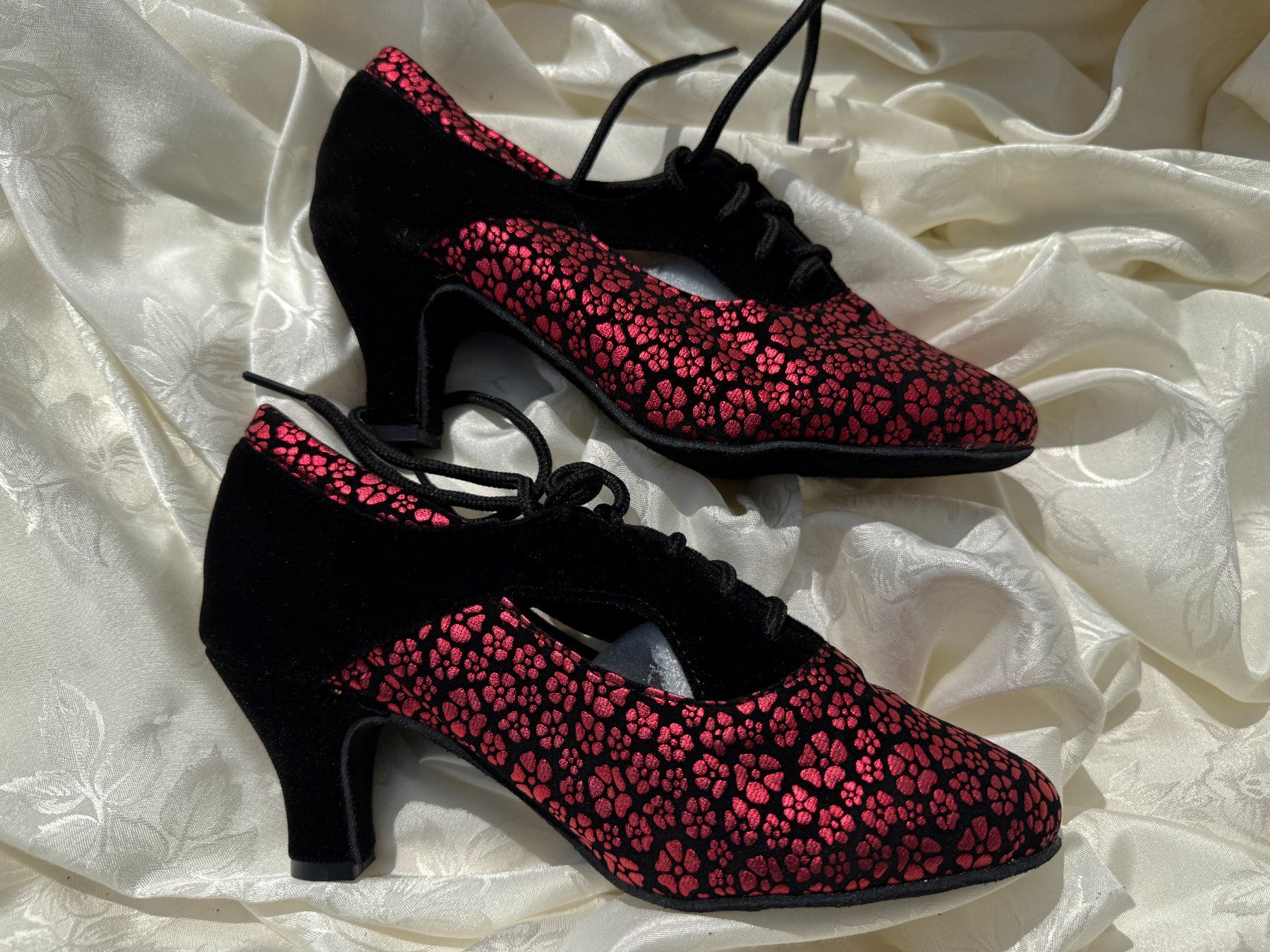 Scarpe da donna: Damen-Tanzschuhe Größe 35 - NEU – Usato da Vacallo venduto da cri_229f