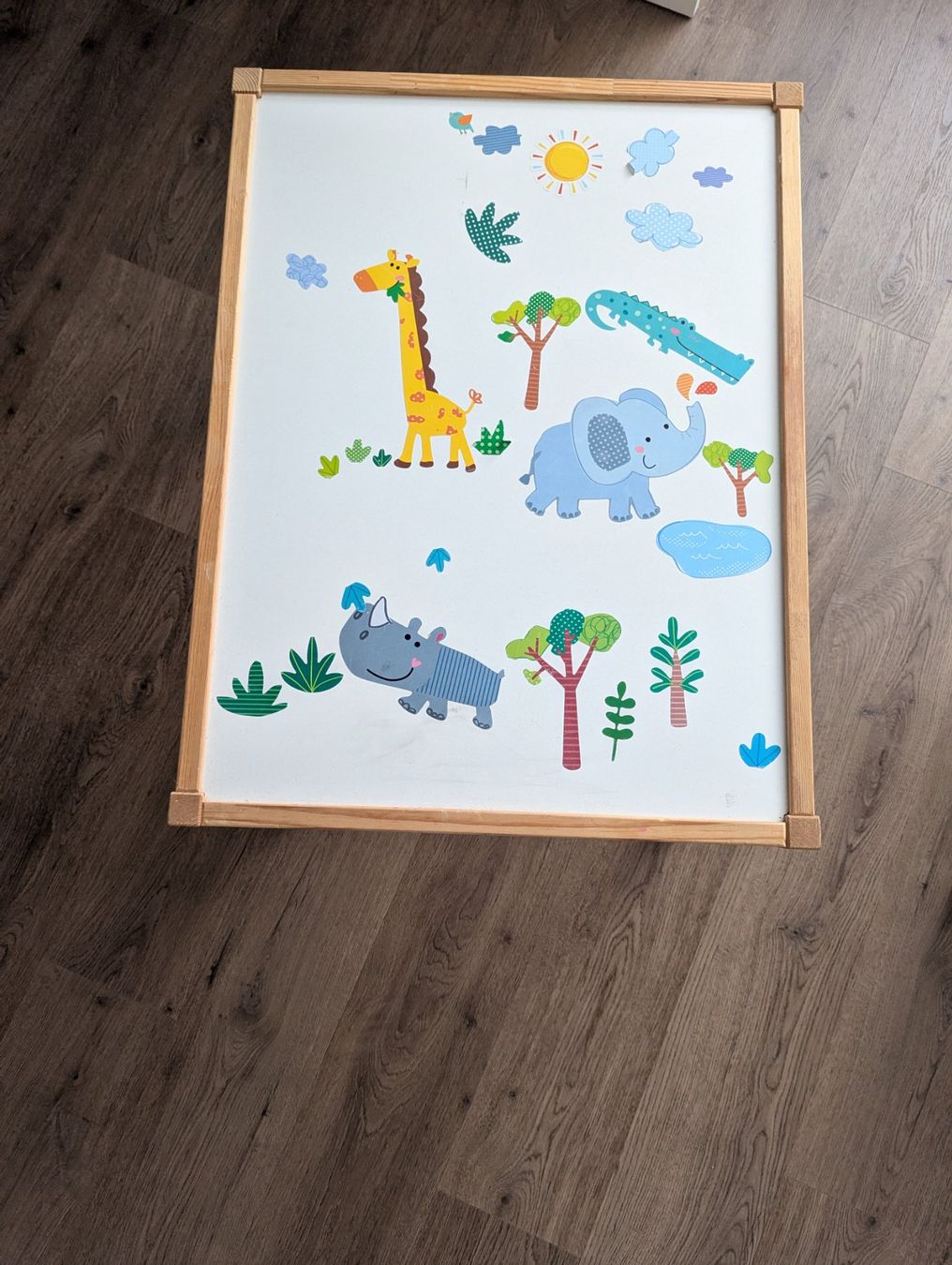 Set di tavolo e panche: Table enfant et 2 chaises en bois – Usato da Brügg BE venduto da Bidou44 3