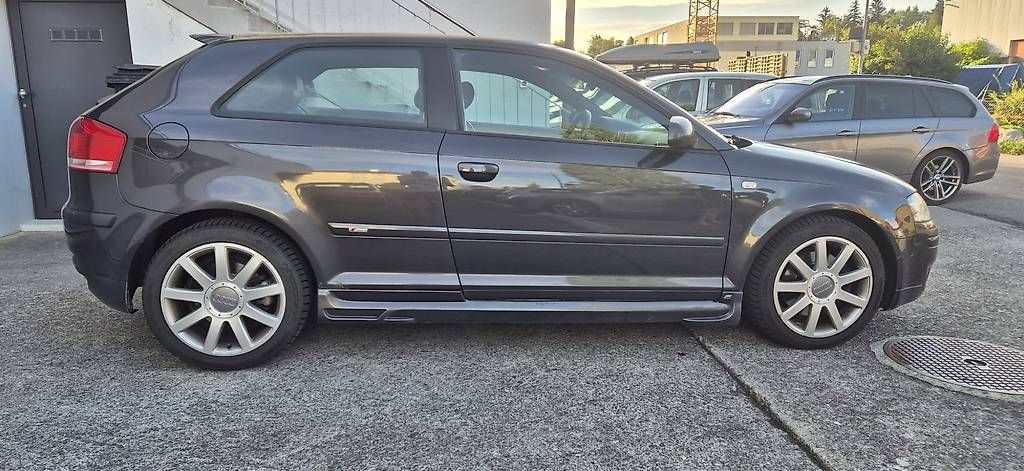 Autos: Audi A3 Quattro, Handschalter ABT – D'occasion à Thierachern par Toysoldier 1