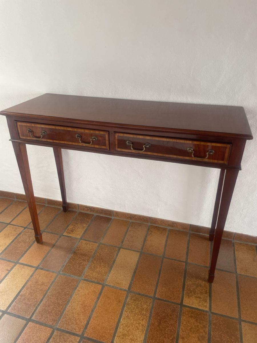 Tavoli: Sideboard – Usato da Freidorf TG venduto da ibipatria