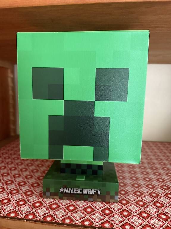 Lampen: Minecraft LED Lampe – Gebraucht aus Basel von momo.st