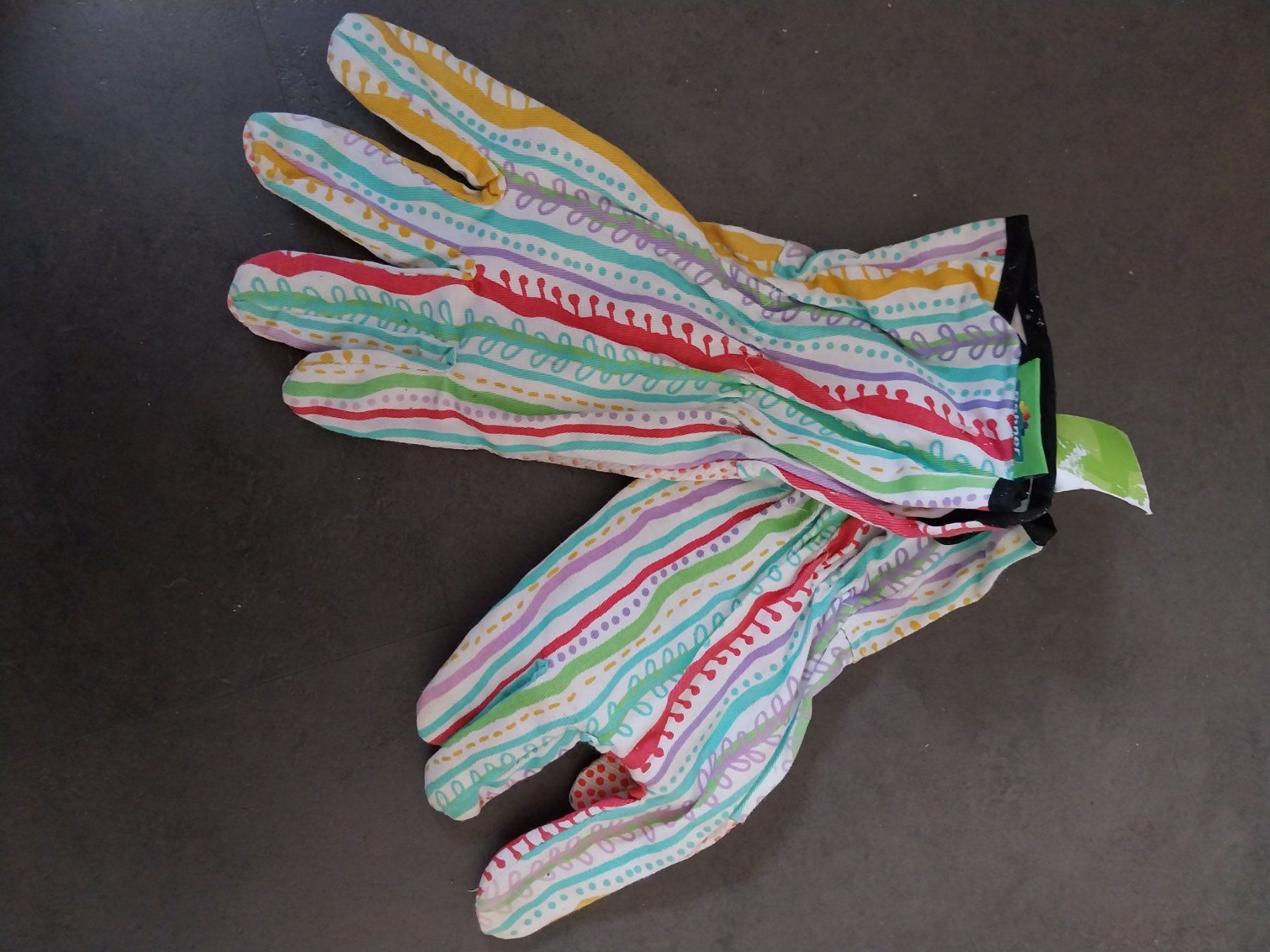 Guanti & manicotti: Gartenhandschuhe vermutlich Grösse 9 (L) – Usato da Schwaderloch venduto da bademeister79