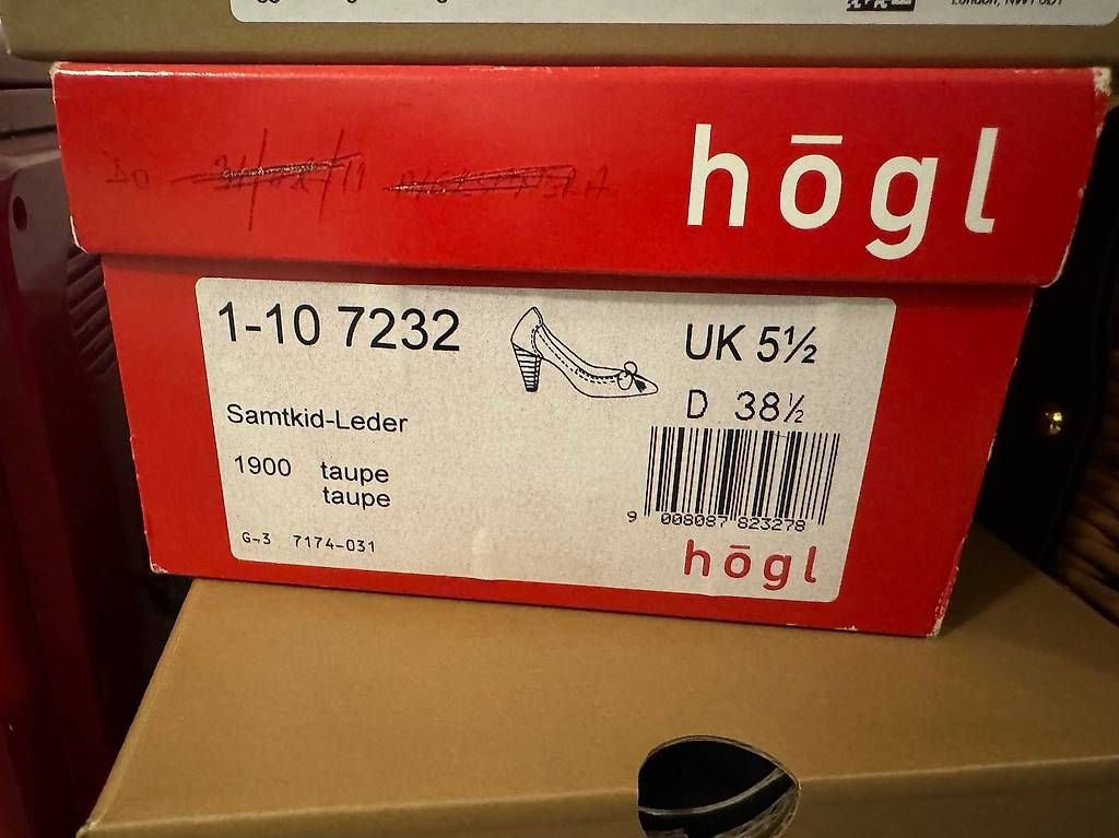 Scarpe da donna: Scarpe da donna Högl – Usato da Riva San Vitale venduto da abr_7vwk 1