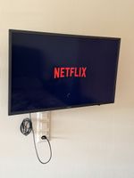 Samsung 32” Full HD Smart TV + Wall Mount