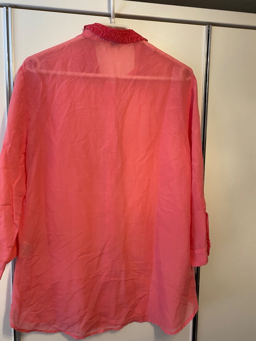 Blusen: Damen Bluse gr.46 72% Baumwolle 28% Seide – Gebraucht aus Pfungen von Sheki56 2
