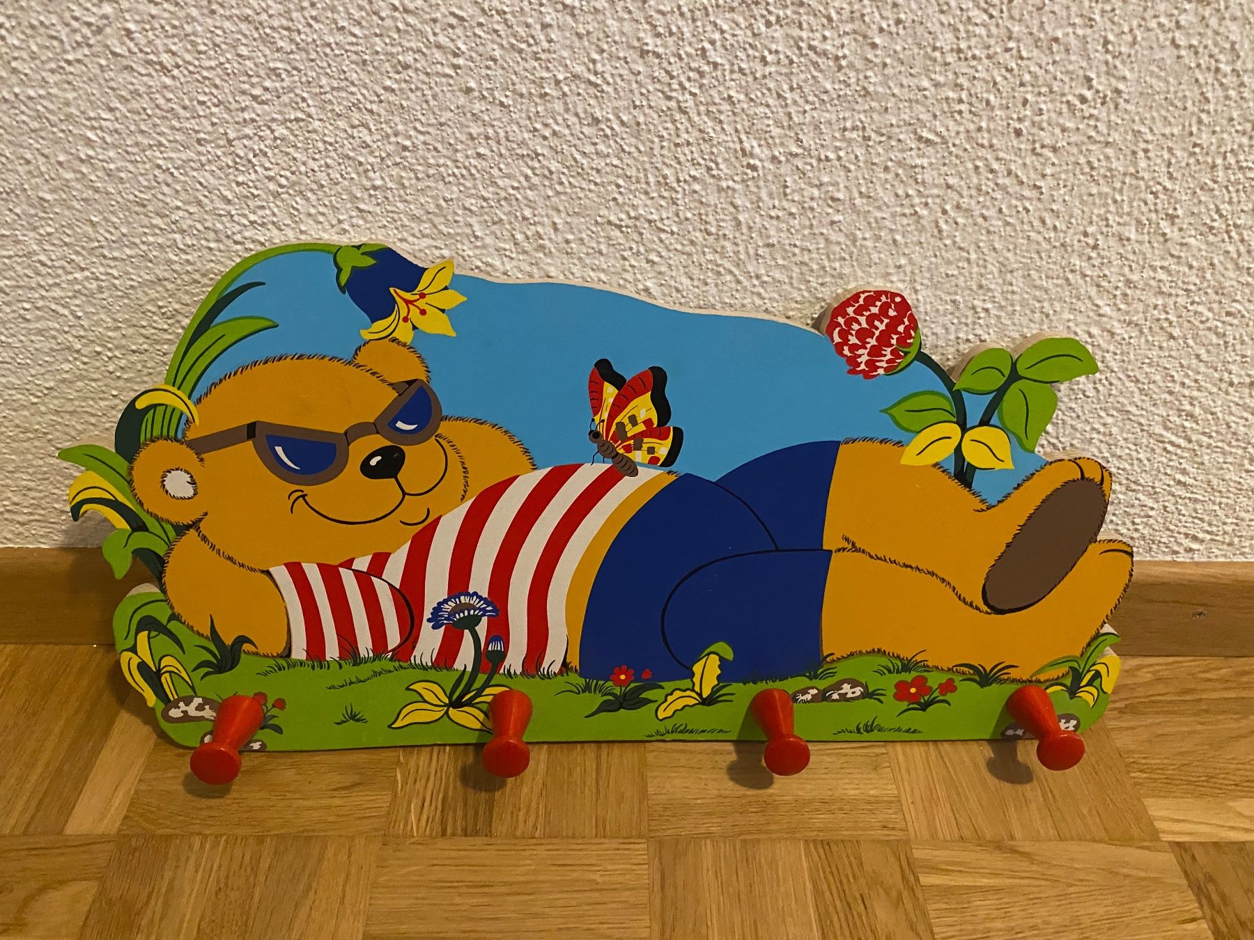 Eisenwaren: Der Kinderzimmer-Wandhaken – Gebraucht aus Zürich von MaSte 1
