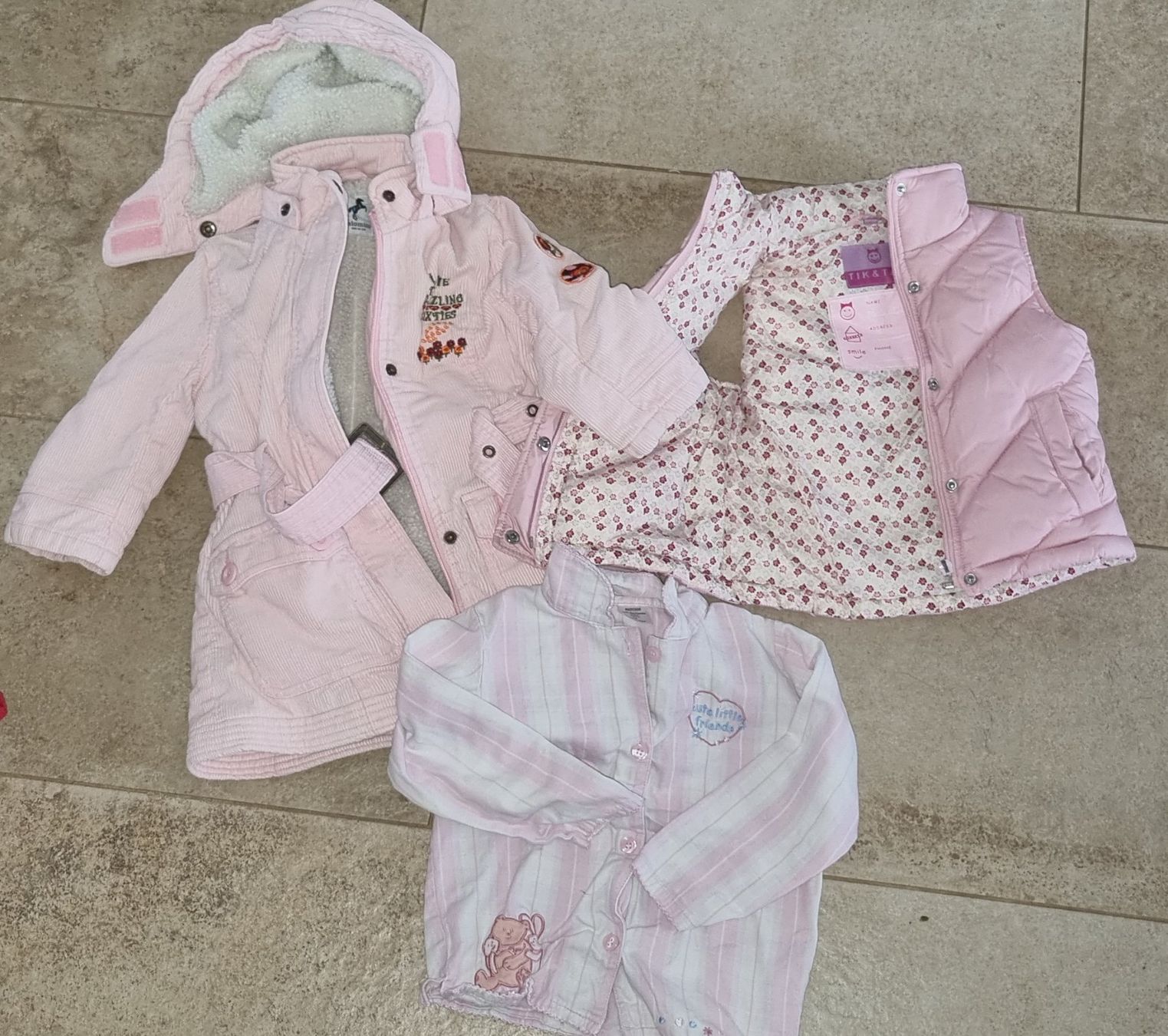 Kleiderpakete & -sets: Sack voll Winterkleider gr.92 – Gebraucht aus Grossdietwil von GNOM313