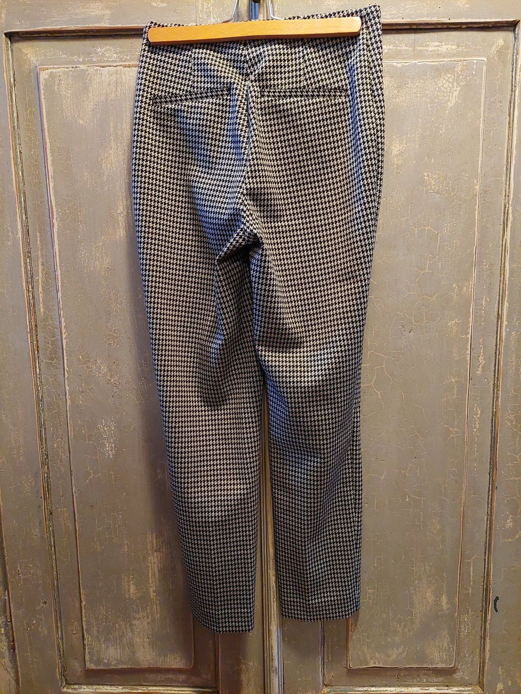 H&M Hosen: H&M . 7/8 Hose 36 – Neu (gemäss Beschreibung) aus Besenbüren von teluride89 1
