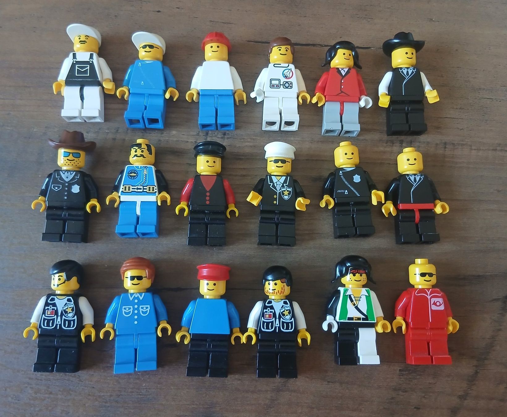 Lego Giocattoli: Lego Minifiguren 18stk. – Usato da Märwil venduto da Chi_87pp