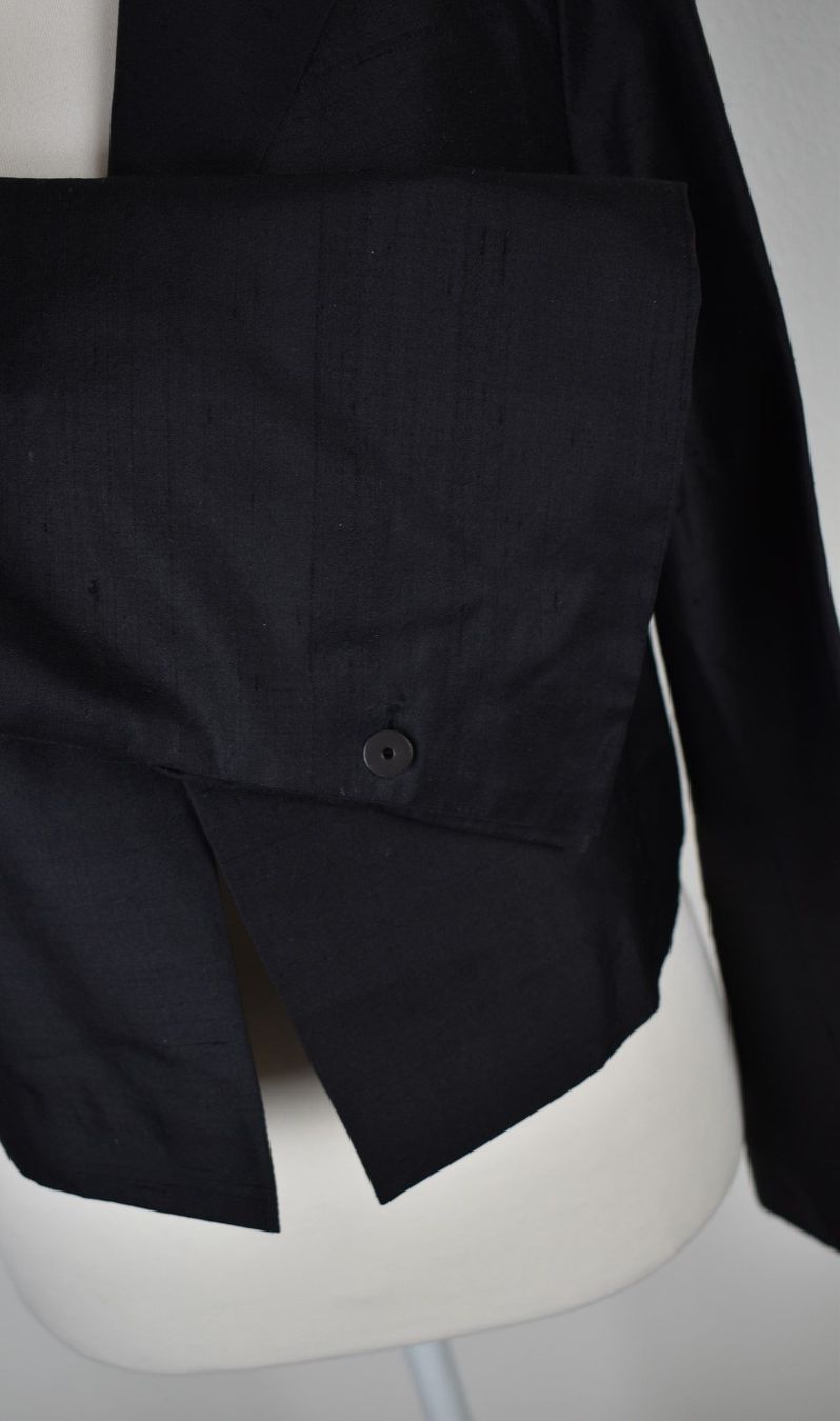 Annette Görtz Jacken: Annette Görtz Seidenjacke / Blazer Gr.34 – Gebraucht aus Nürensdorf von 2ND_STORY 4