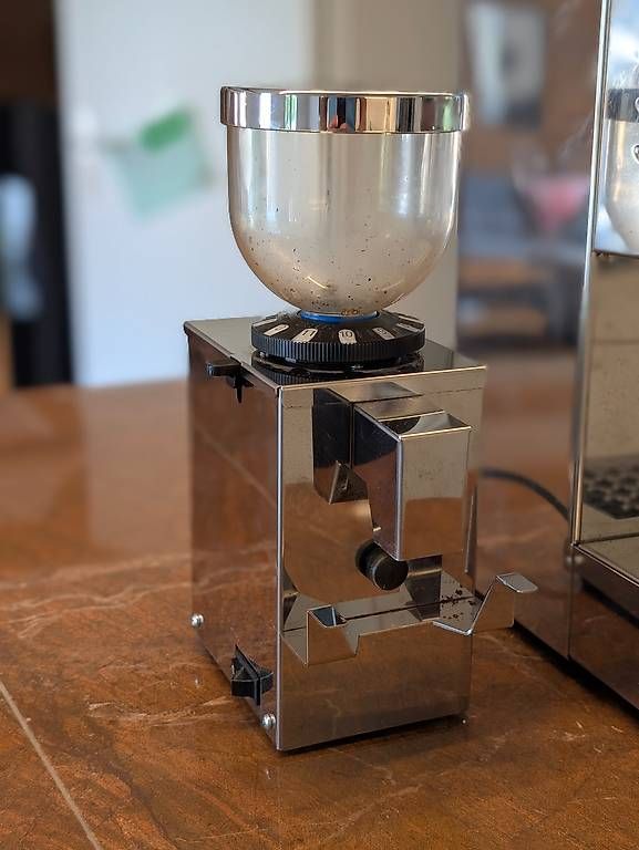 Macchine per caffè & Macchine per espresso: Quick Mill 03000 + Isomac Granmacinino  Espresso-Set – Usato da Zuckenriet venduto da AV-JUNK 1