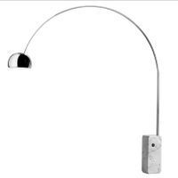 Die Stehleuchte Arco ist ein Designklassiker par excellence