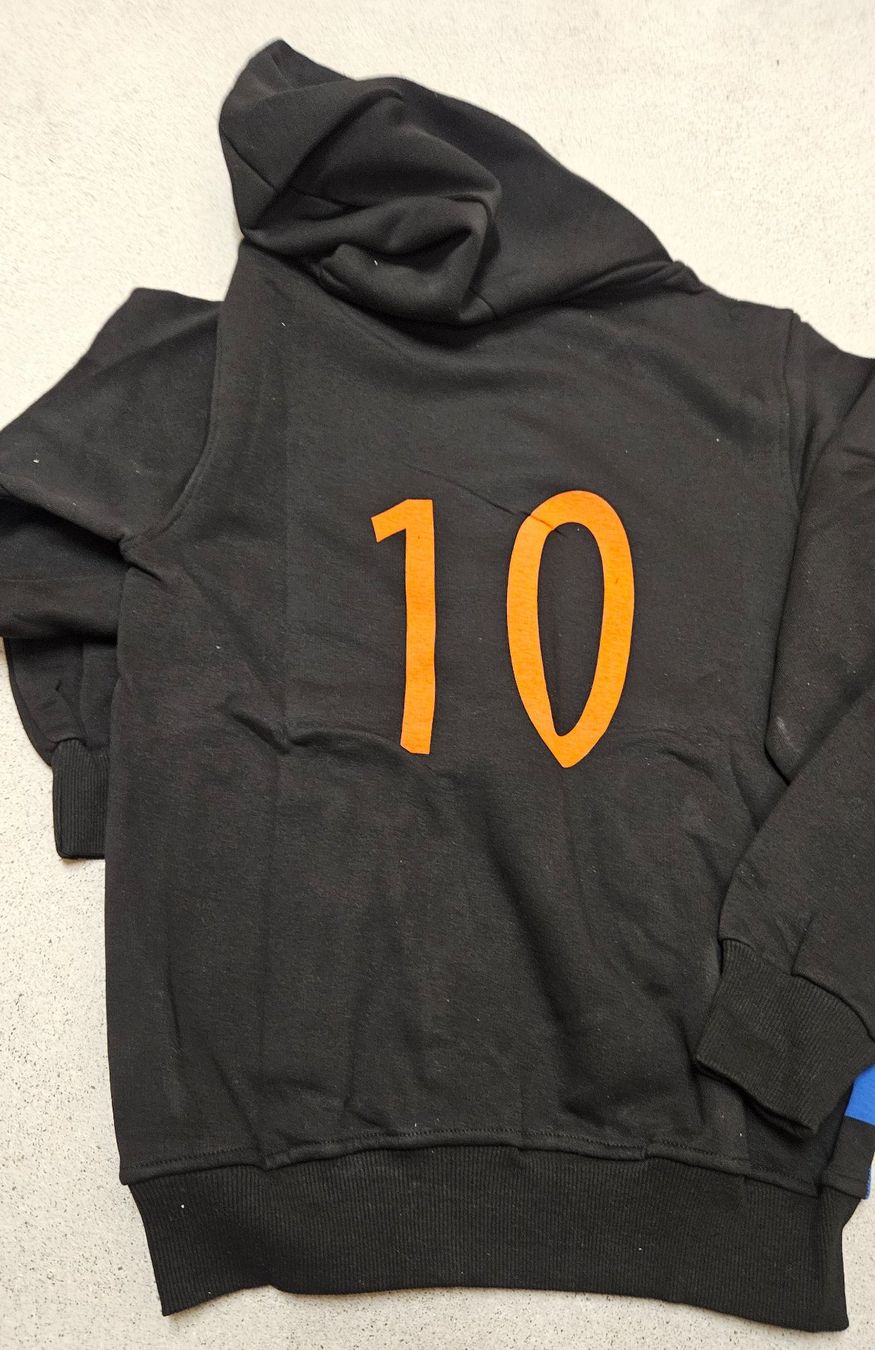 Pullover & Sweatshirts: Kroatienpullover – Neu (gemäss Beschreibung) aus Jona von san_f7pf 1